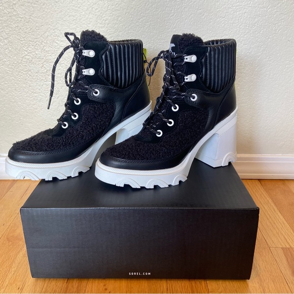 Brex Heel Cozy Lace - Picture 2 of 6